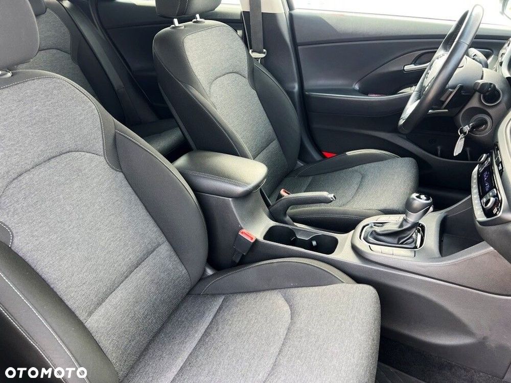 Hyundai i30 - 29