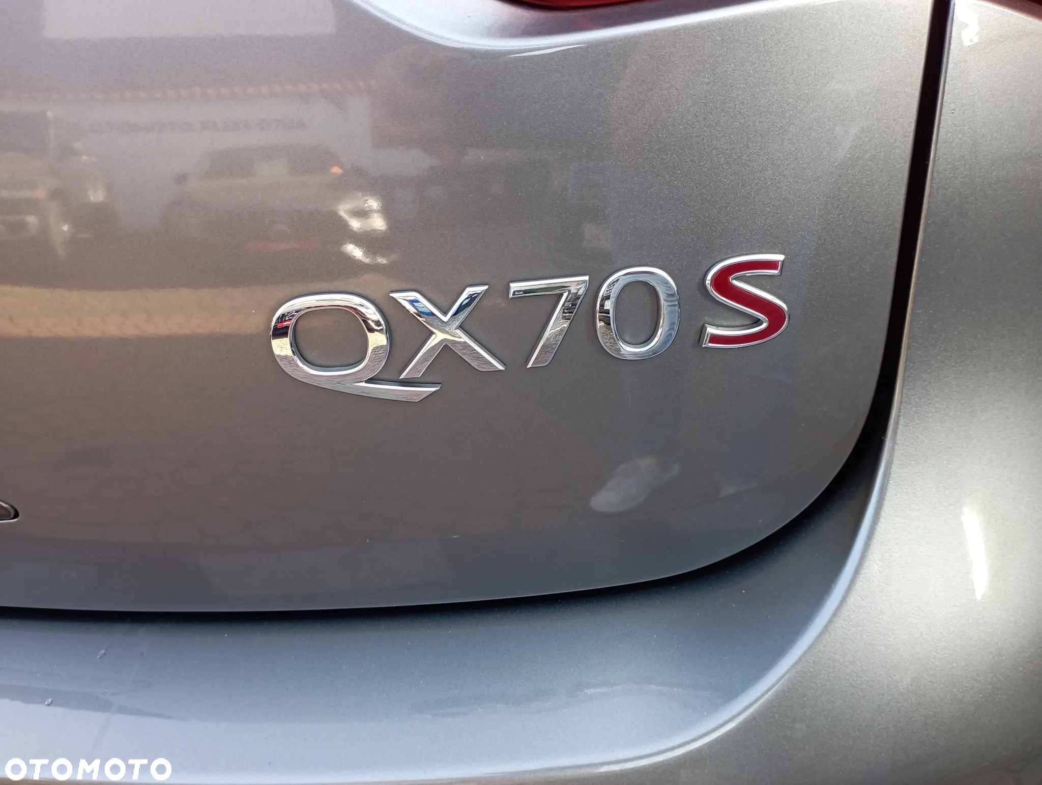 Infiniti Q70 3.0d S Premium - 28