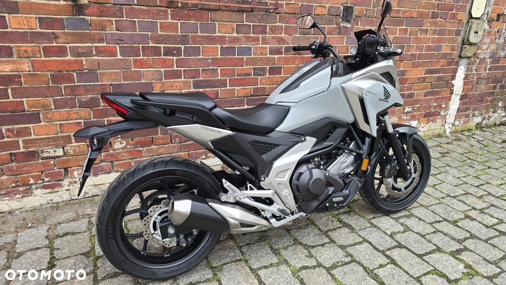 Honda NC - 21