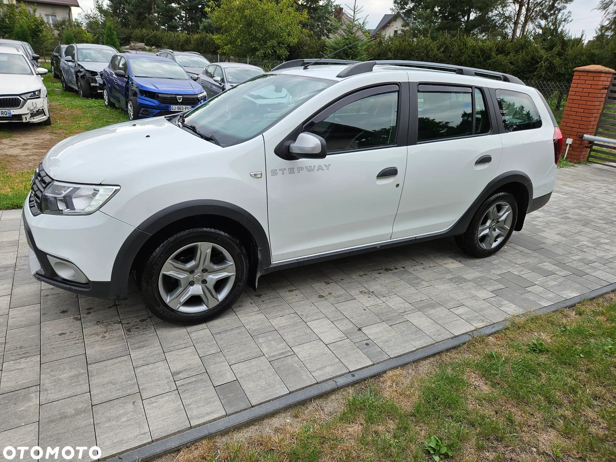 Dacia Logan MCV 0.9 TCe Stepway S&S - 8