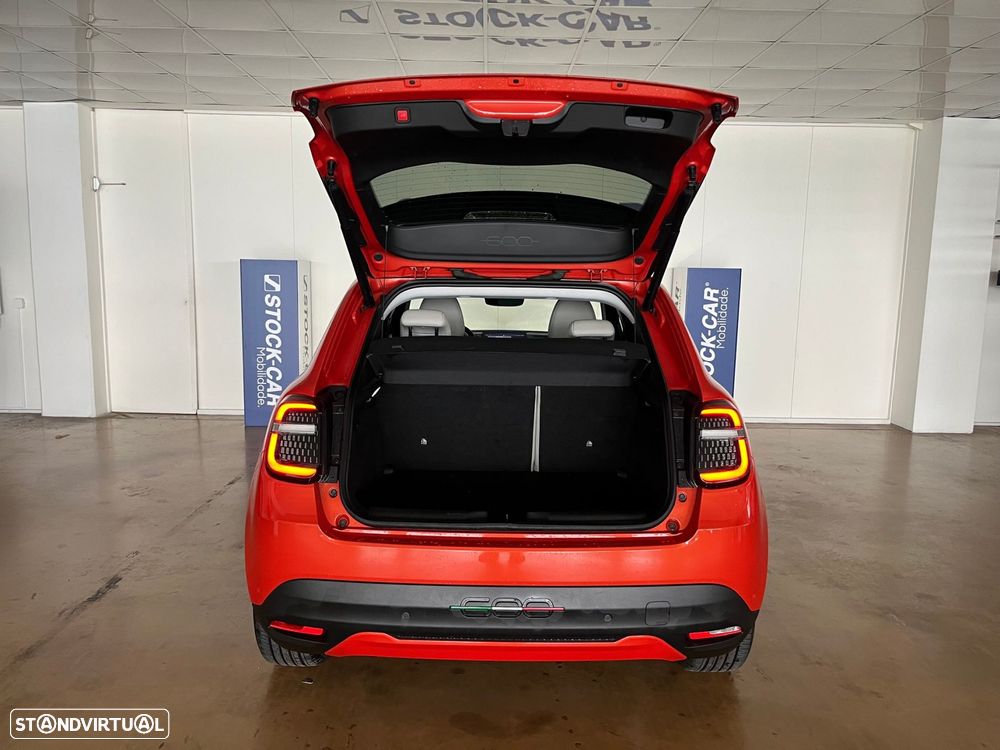 Fiat 600e 54 kWh La Prima - 6