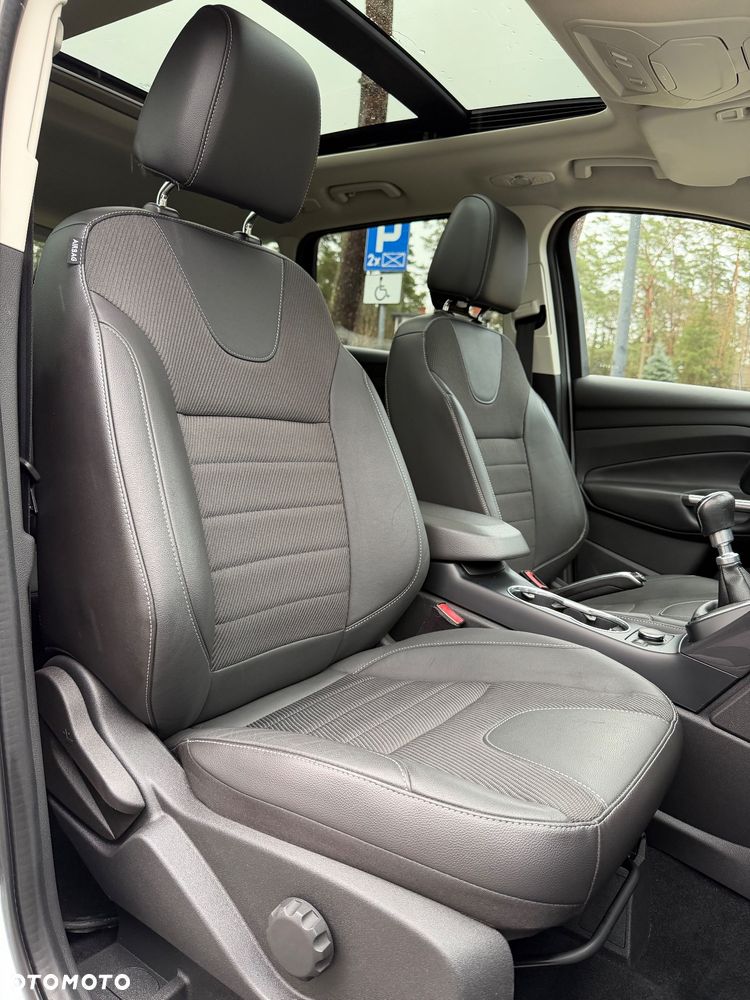 Ford Kuga 2.0 TDCi Titanium S - 21