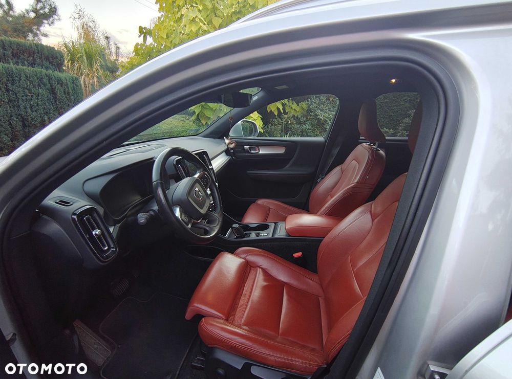 Volvo XC 40 - 6