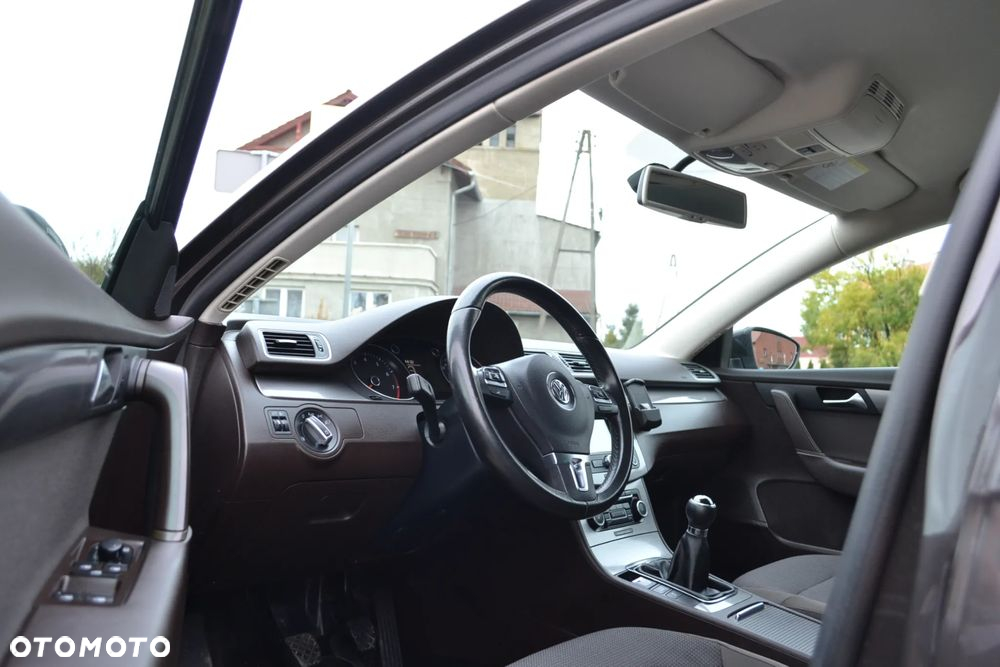 Volkswagen Passat 1.4 TSI Highline - 14