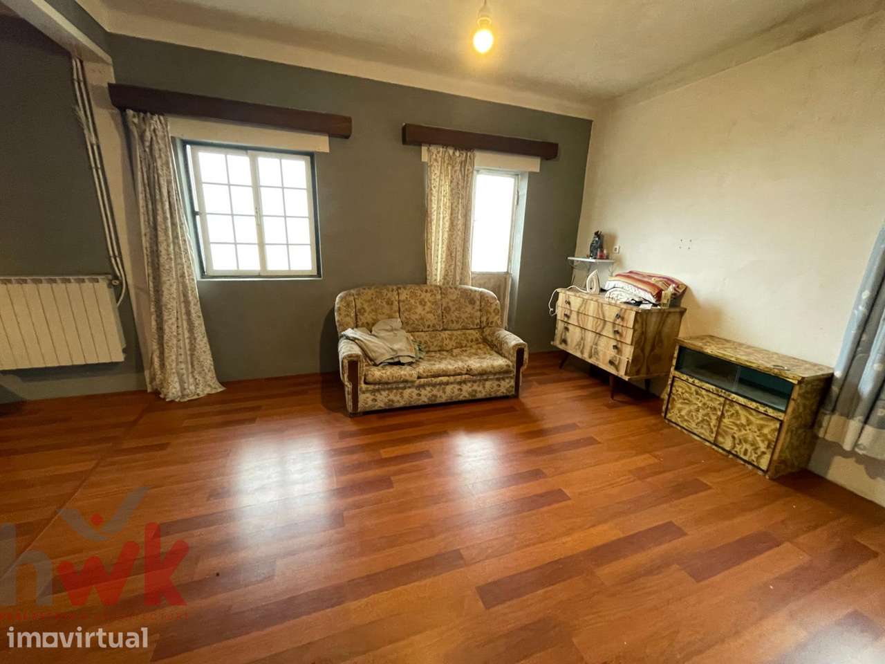 Casa dividida em 3 apartamentos com garagem - Grande imagem: 4/21