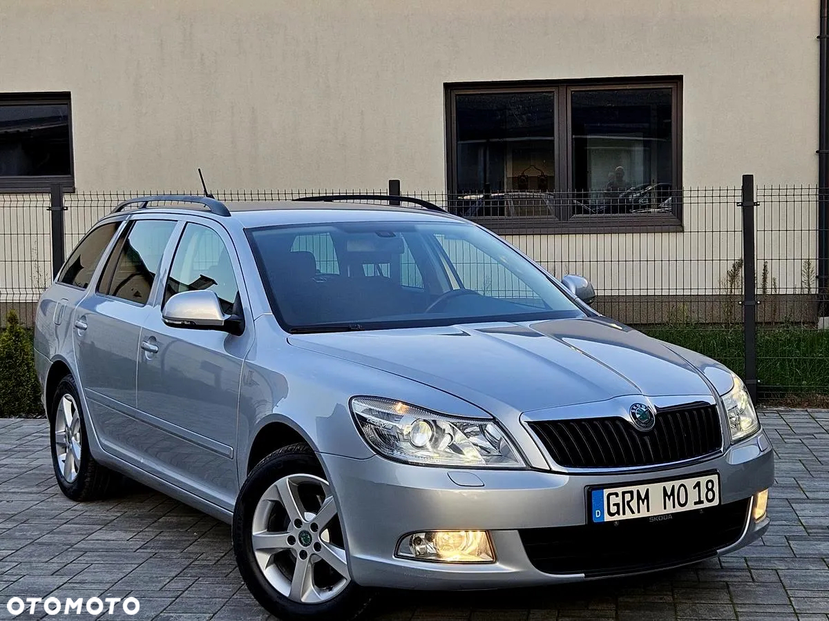 Skoda Octavia Combi 2.0 TDI DPF DSG FAMILY - 18