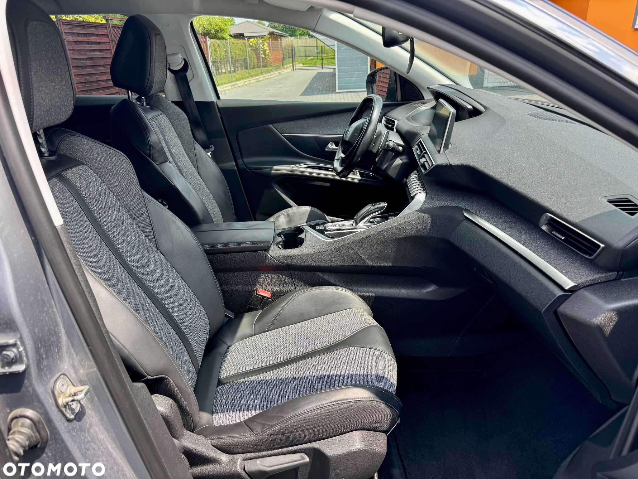 Peugeot 3008 1.6 BlueHDi Allure S&S EAT6 - 16