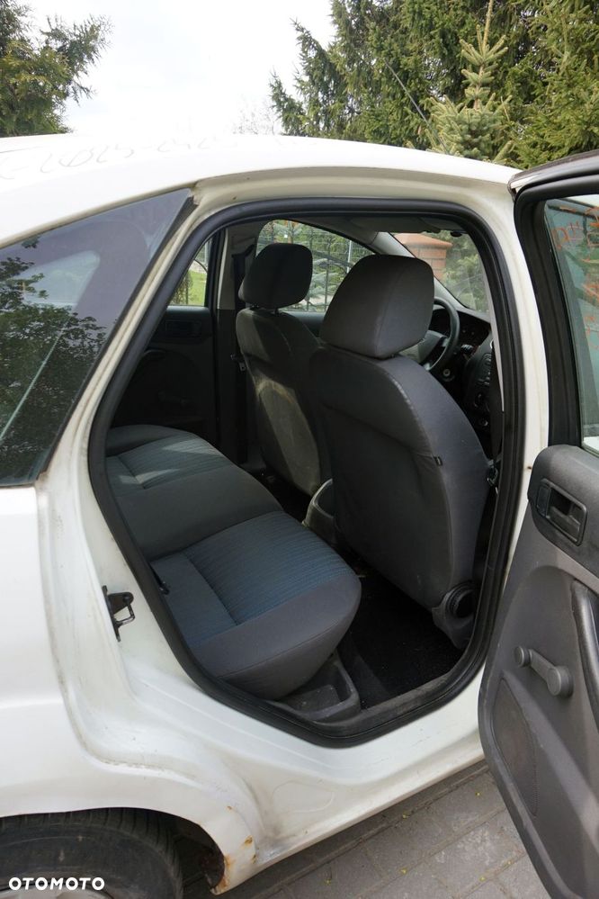 FORD FOCUS II MK2 5D HB 2005 N3 1.6 TDCI HHDA 90KM MTX75 BIAŁY na części - 15