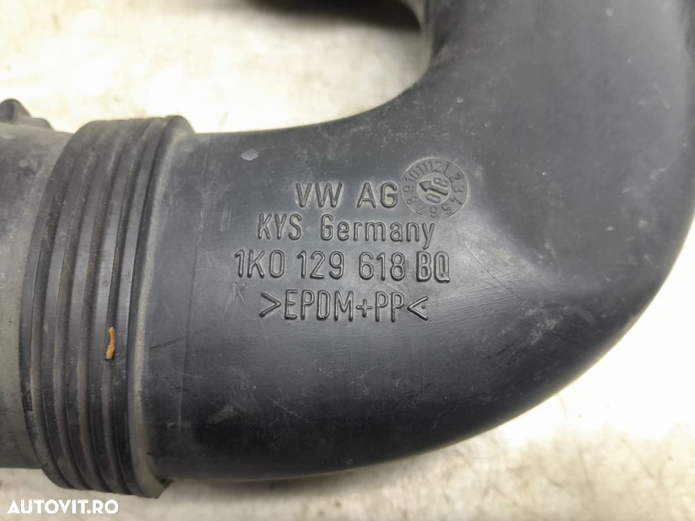 Tub admisie aer 1k0129618bq 1.6 tdi CAY Volkswagen VW Passat B7 [2010 - 3