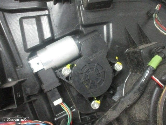 ELEVADOR DE VIDRO FRONTAL ESQUERDO MAZDA 5 2007 -GJ6A5958X - 2
