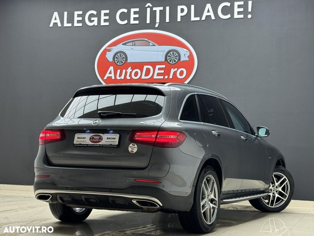 Mercedes-Benz GLC - 4