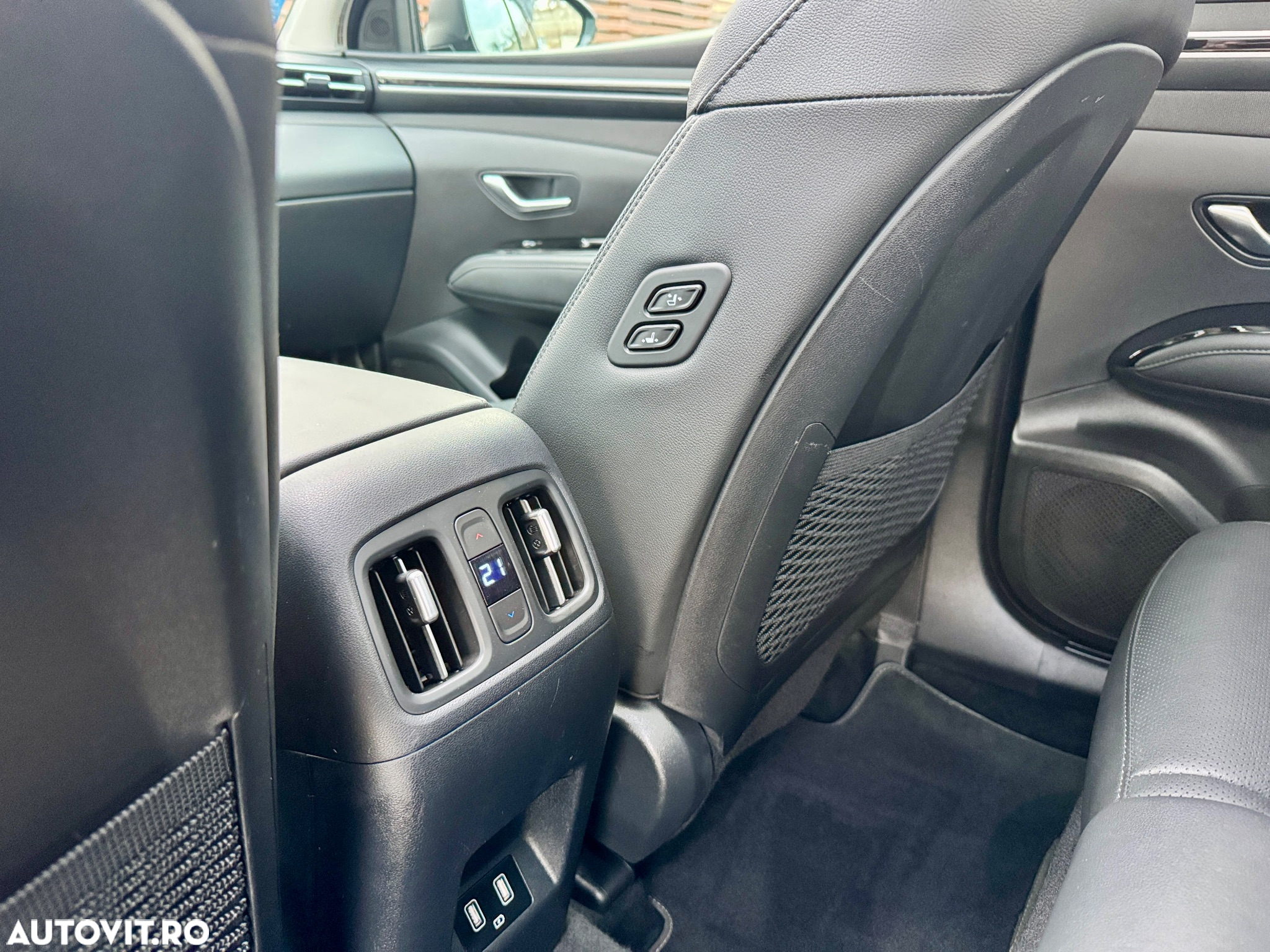 Hyundai Tucson - 11