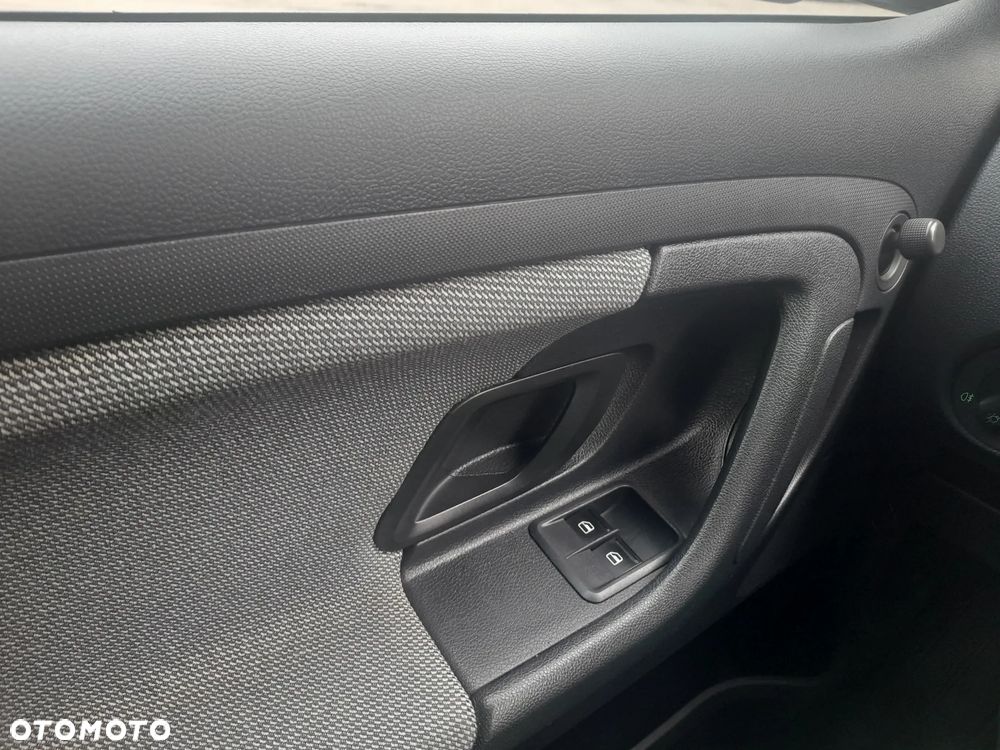 Skoda Fabia 1.2 HTP Elegance - 13