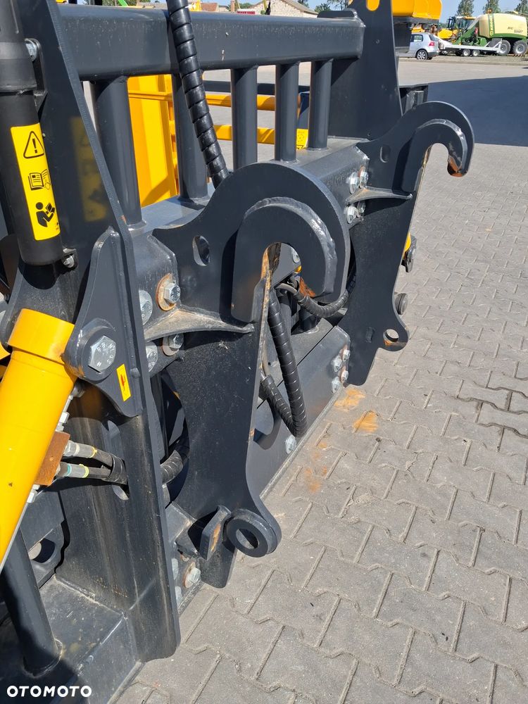 JCB Widły do podgarniana kiszonki, obornika - 8