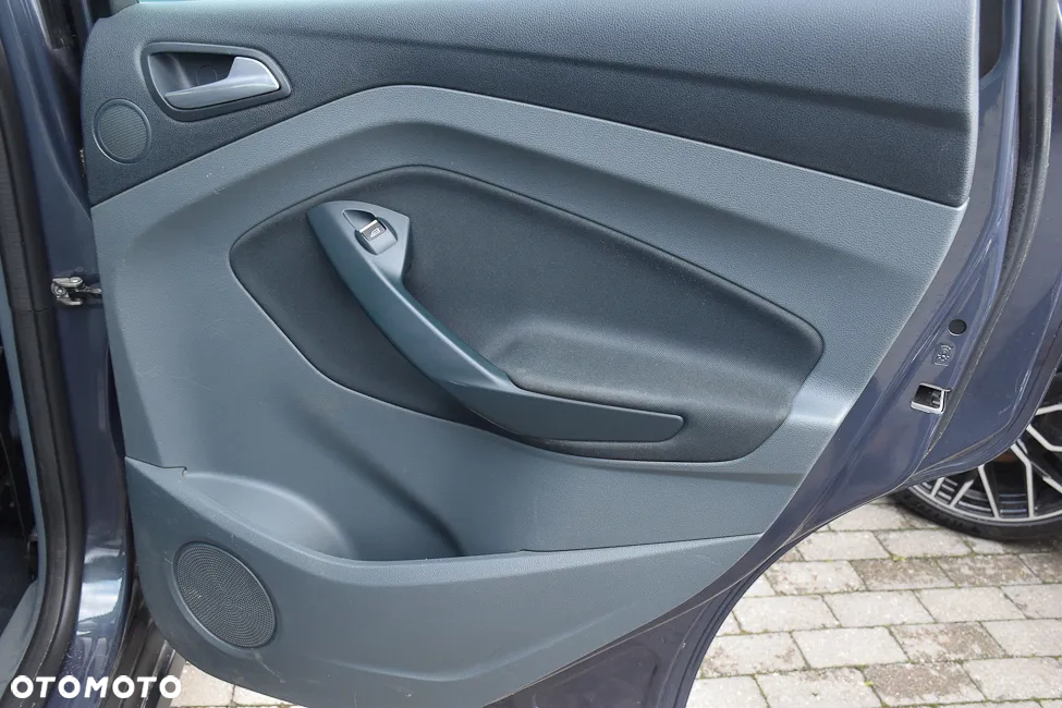 Ford C-MAX 2.0 TDCi Titanium - 29