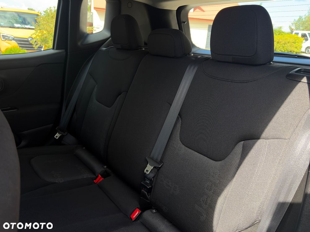 Jeep Renegade 1.6 E-torQ Longitude Adventure Edition - 33