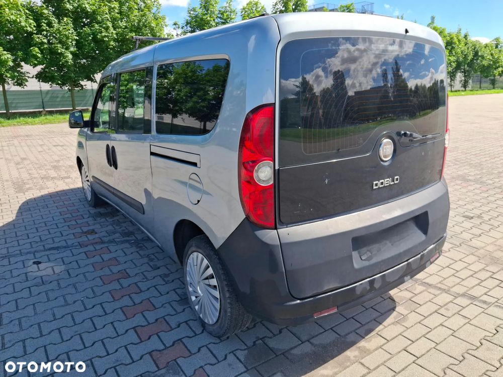 Fiat Doblo Active - 4
