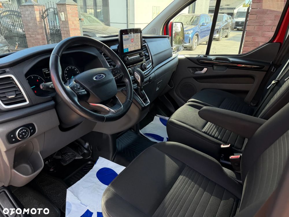 Ford TRANSIT CUSTOM - 7