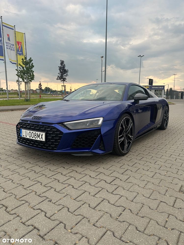 Audi R8 Coupé - 1