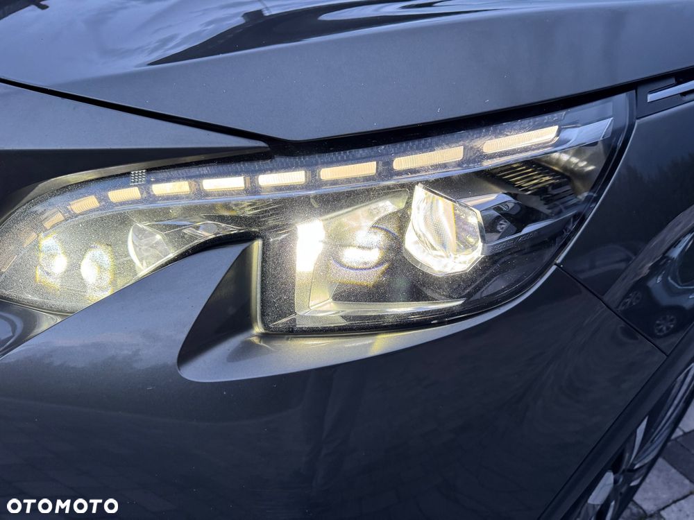 Peugeot 3008 HDi 115 Allure - 12