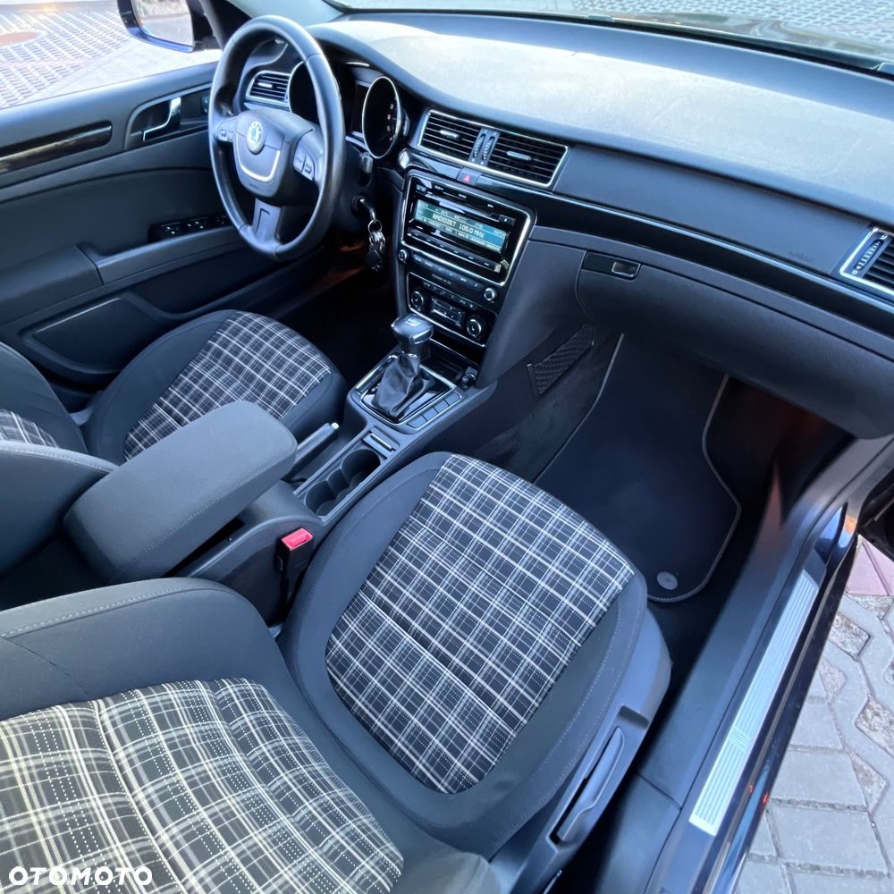 Skoda Superb - 35
