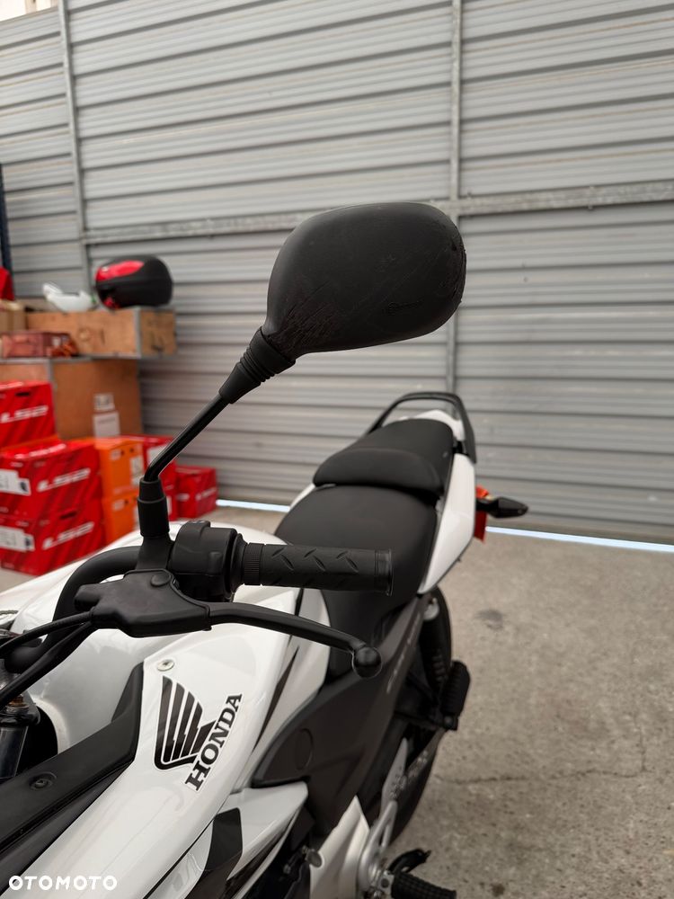 Honda CBF - 19