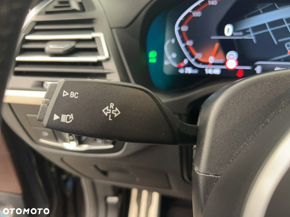 BMW X3 xDrive30i mHEV - 25