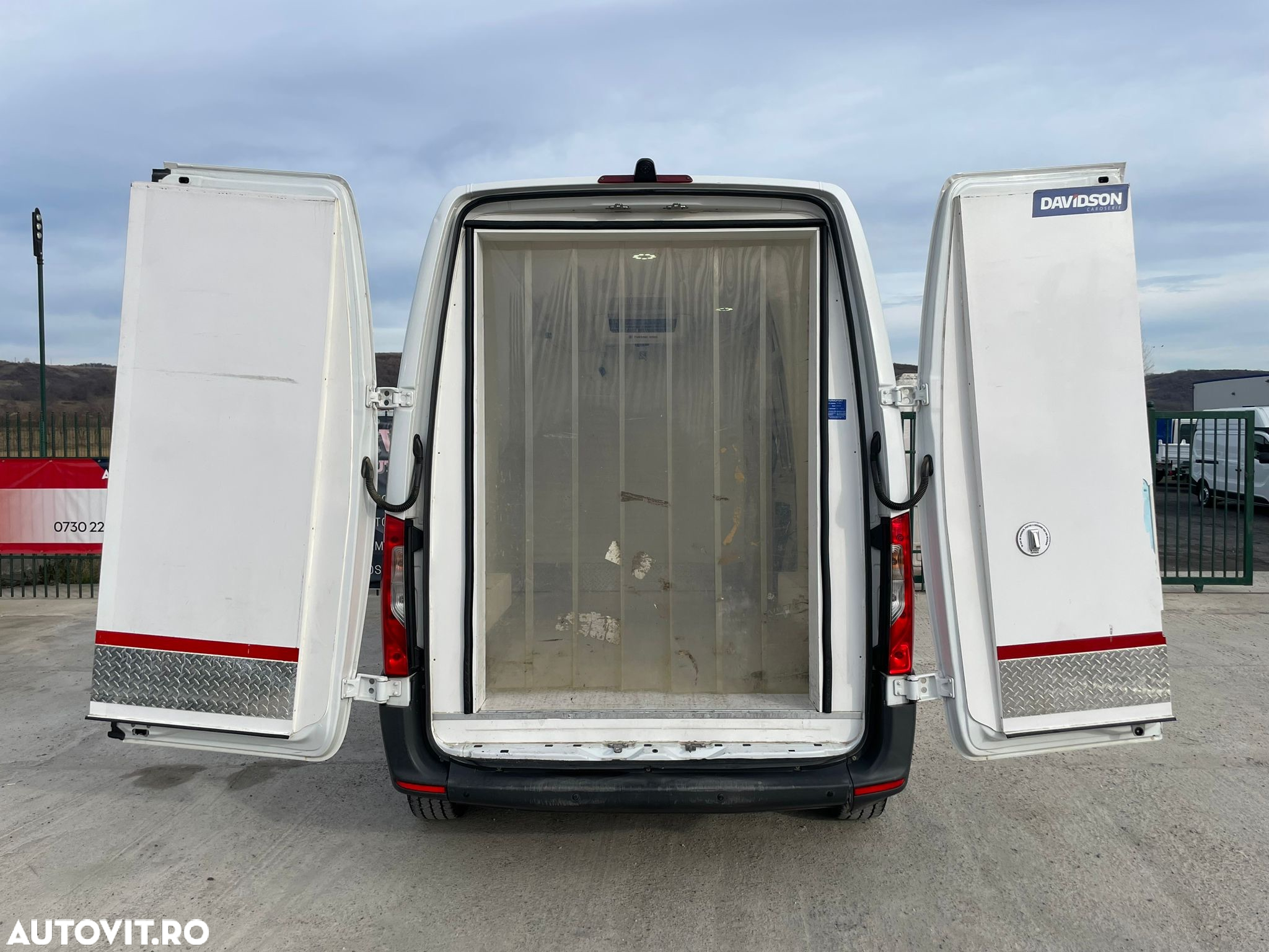Mercedes-Benz Sprinter FRIGORIFIC THERMO KING - 12