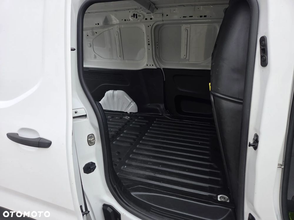 Opel Combo - 23