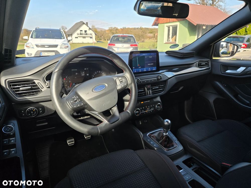 Ford Focus 1.5 EcoBlue Start-Stopp-System ST-LINE VIGNALE - 15