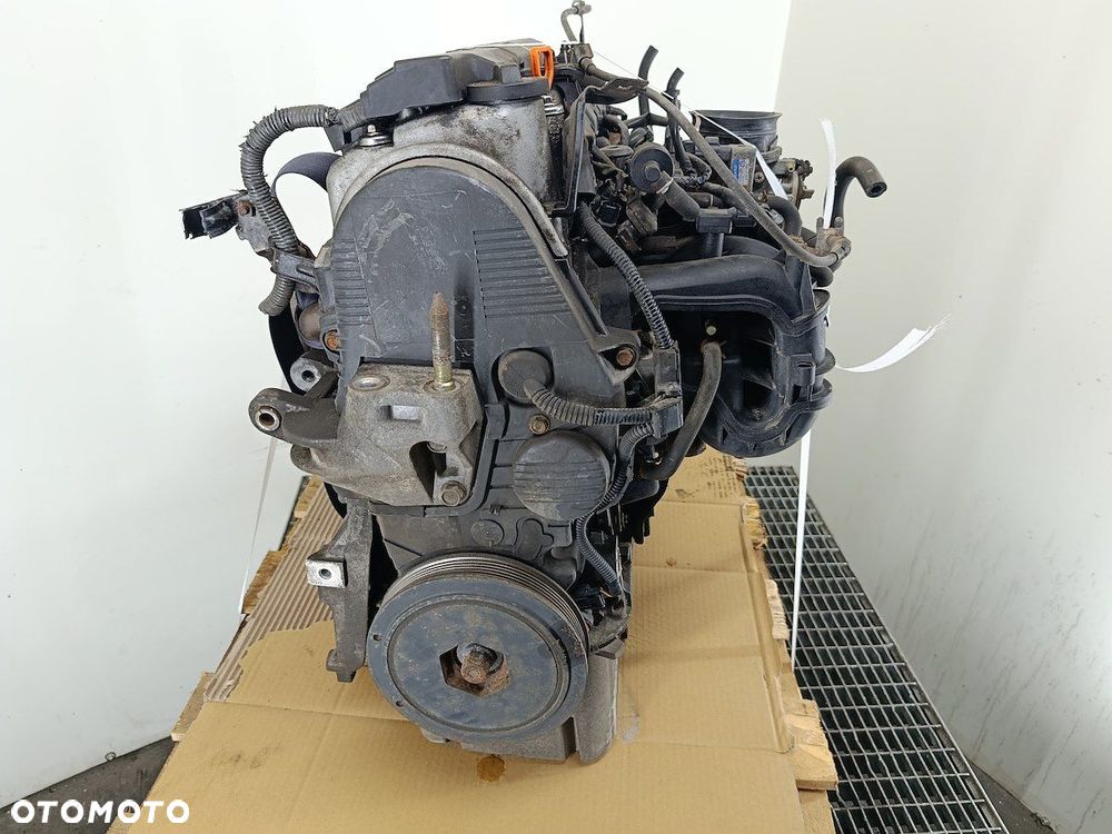 SILNIK HONDA CIVIC VII D16V1 1.6 16V - 3