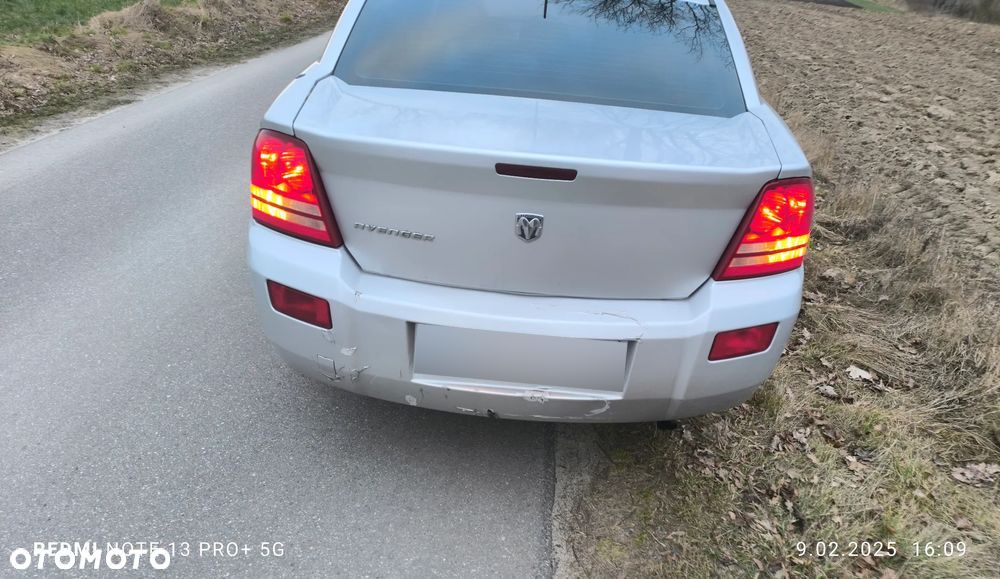 Dodge Avenger 2.0 CRD SE - 4