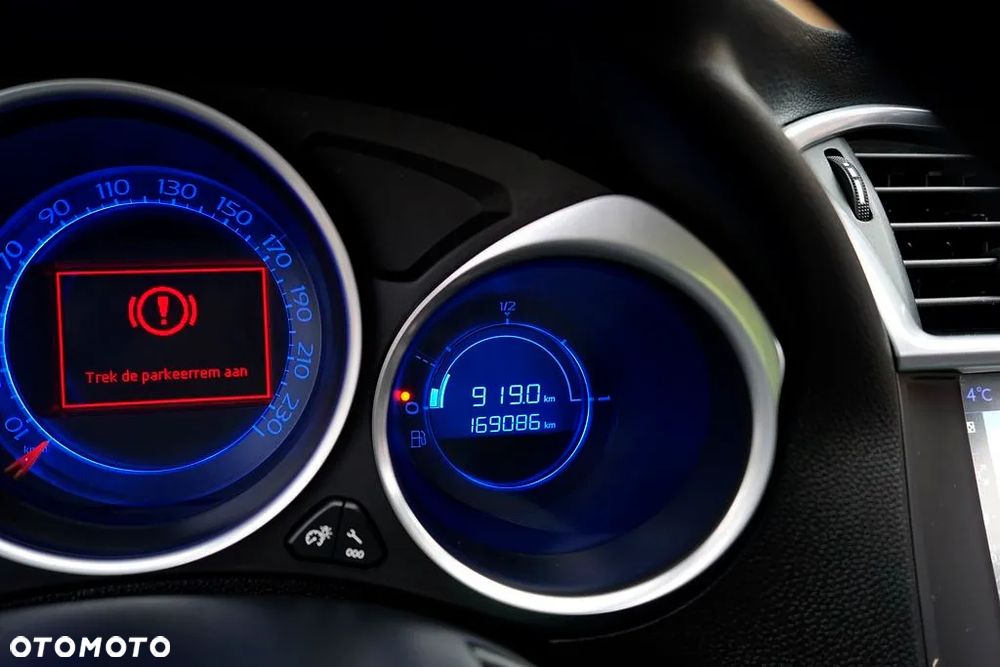 DS Automobiles DS 4 - 23