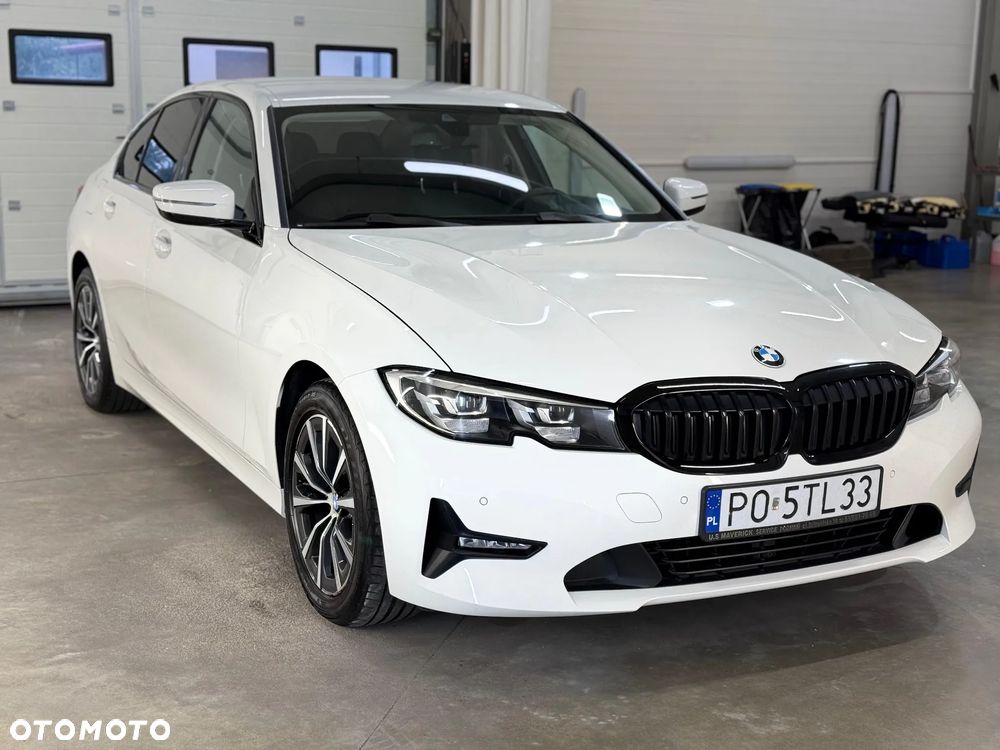 BMW Seria 3 318d Sport Line Shadow - 2