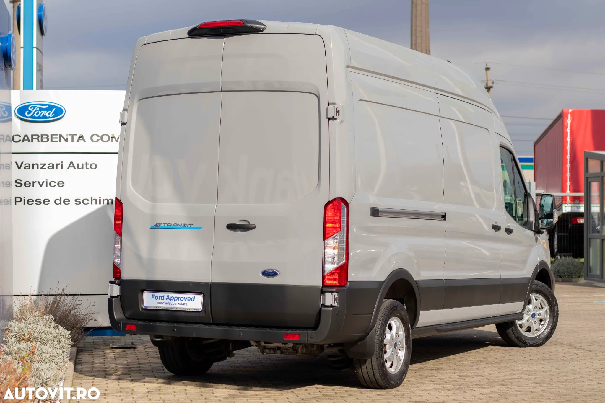 Ford E-Transit - 7