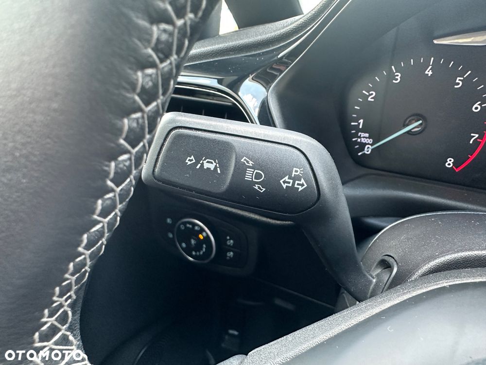 Ford Fiesta 1.1 S&S TITANIUM - 13