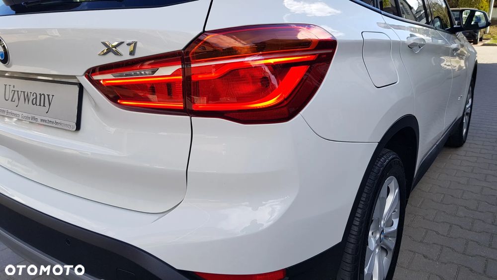 BMW X1 sDrive18d Advantage sport - 25