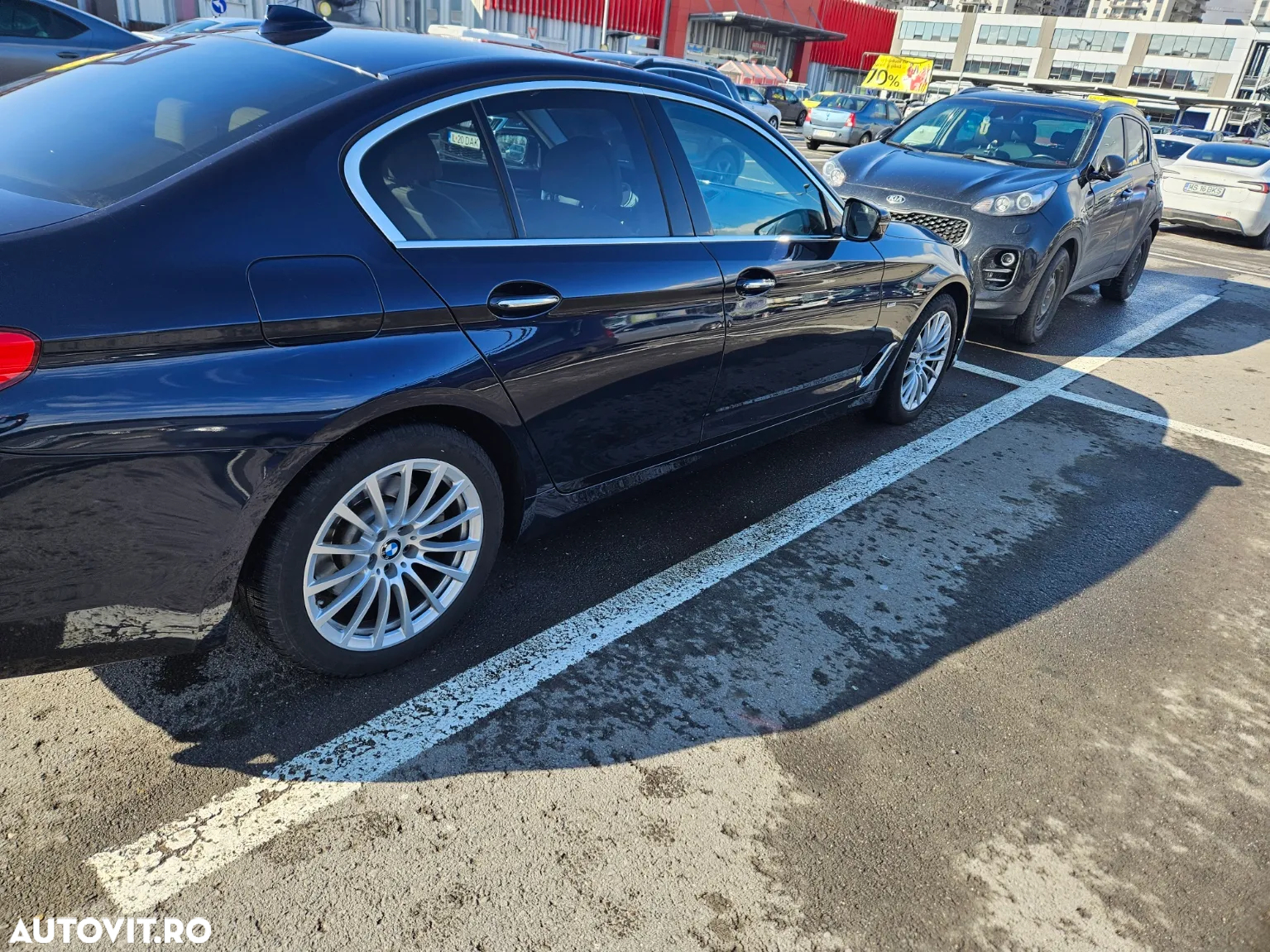 BMW Seria 5 520i Aut. Luxury Line - 10
