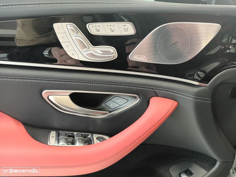 Mercedes-Benz AMG GT 53 4Matic+ - 12