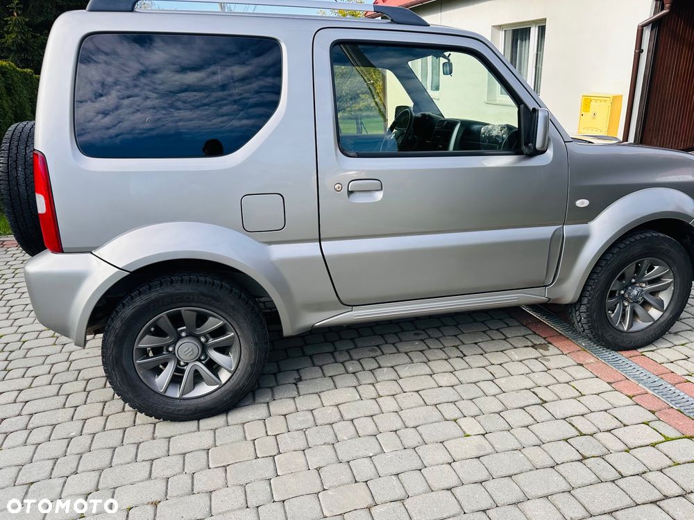 Suzuki Jimny - 31