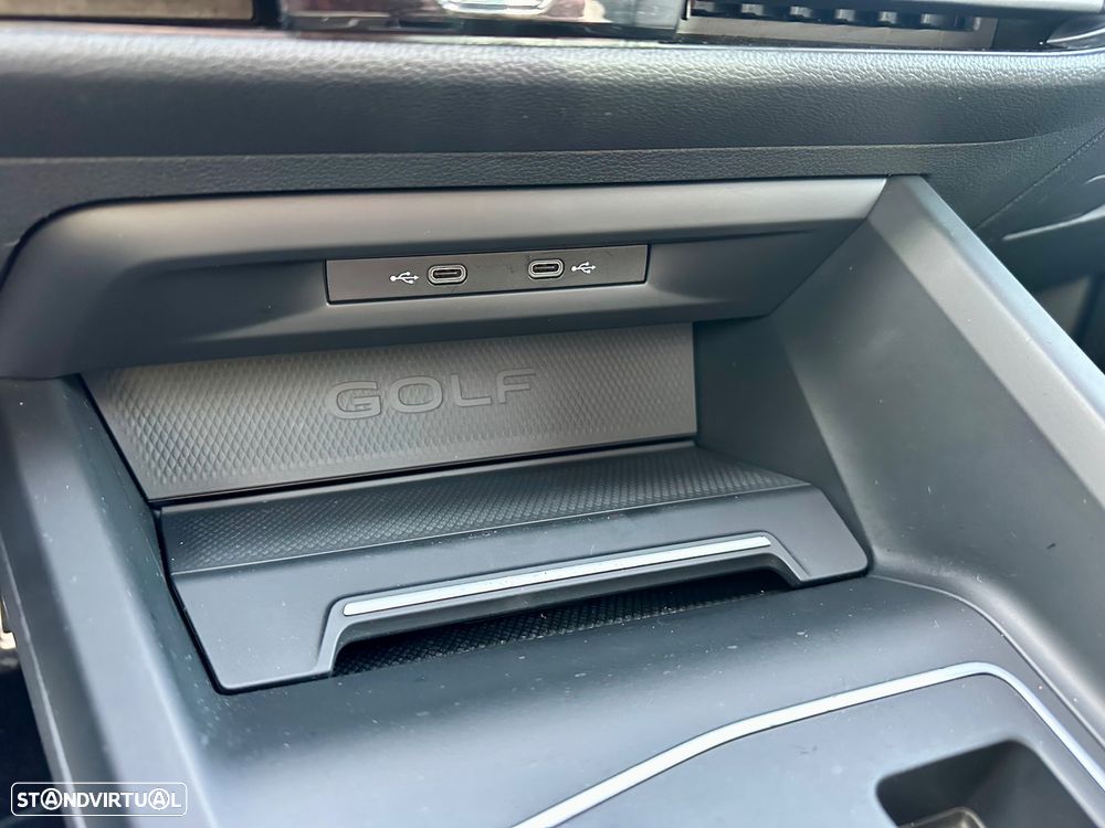 VW Golf 2.0 TSI OPF 4Motion DSG R Black Edition - 17