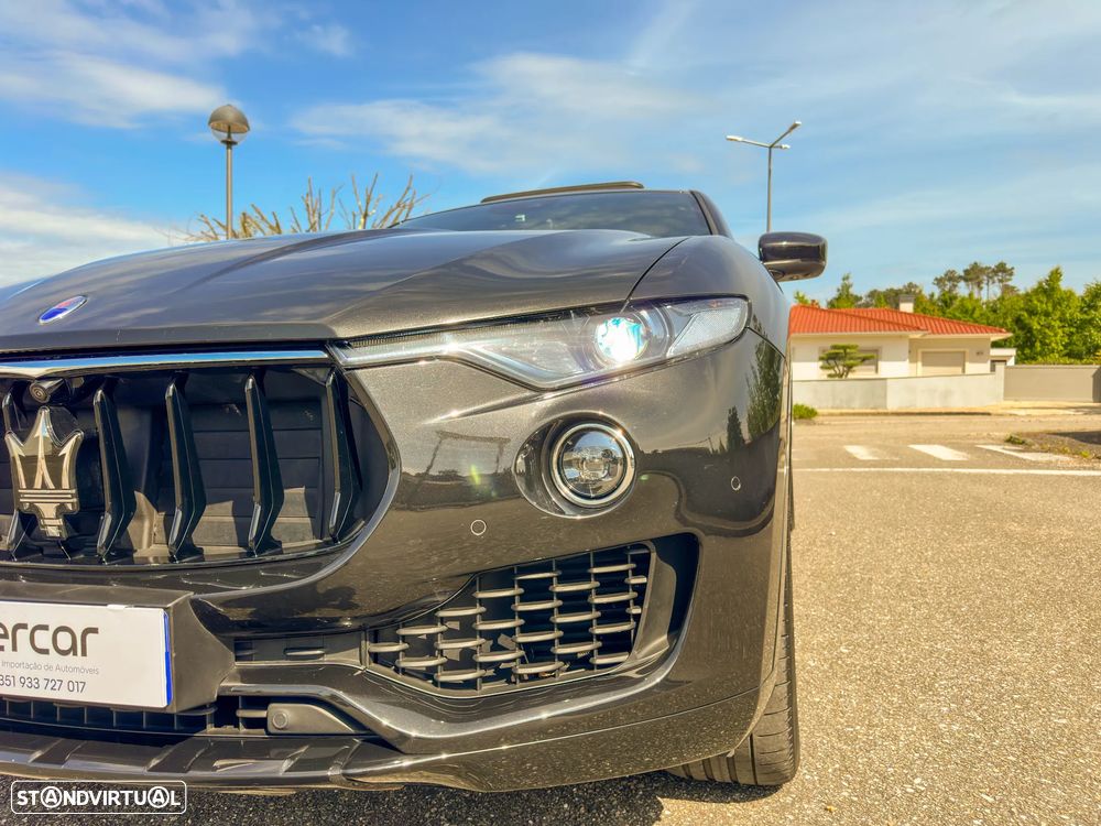Maserati Levante - 11