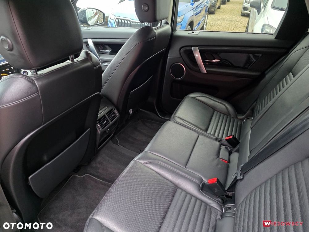Land Rover Discovery Sport - 18