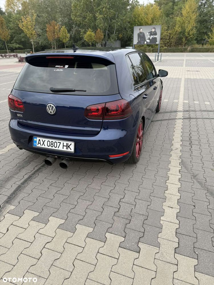 Volkswagen Golf ver-2-0-tsi-bmt-gti-dsg - 8
