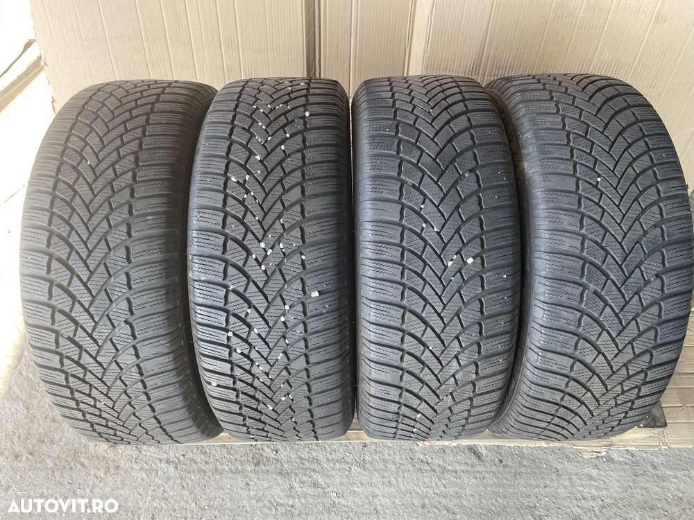 215/55R17 Bridgestone Blizzak LM005 - 1