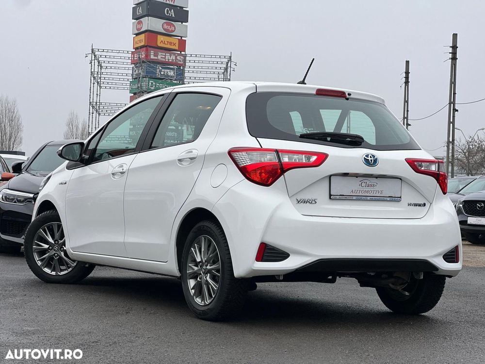 Toyota Yaris 1.5 VVT-i HSD Active - 7