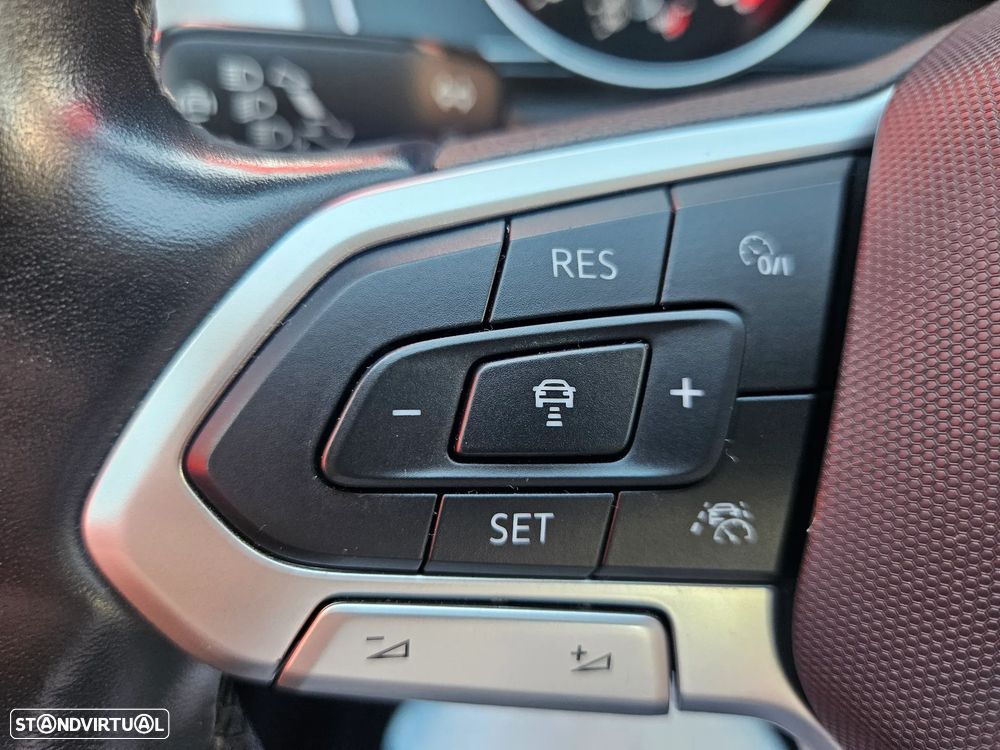 VW Passat 1.5 TSI Business - 33