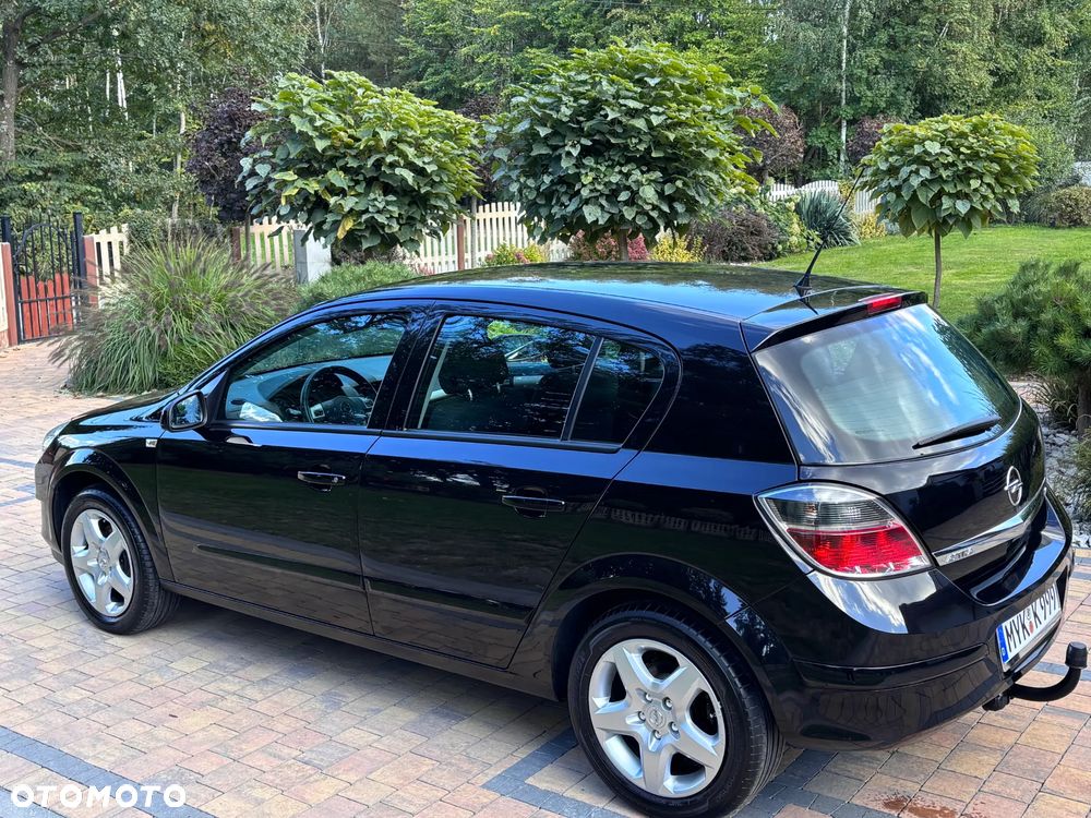 Opel Astra III 1.6 Elegance - 34