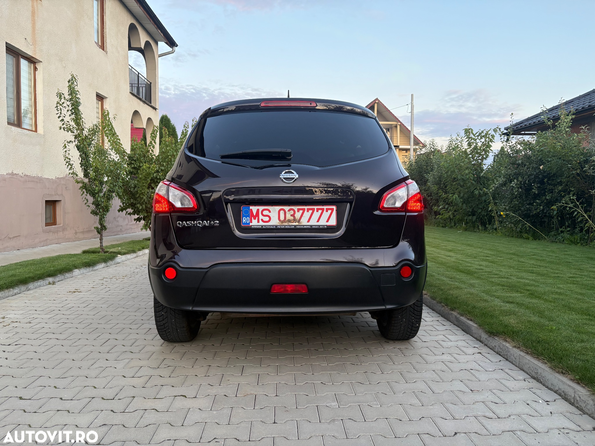 Nissan Qashqai+2 +2 2.0 "All Mode 4x4-i" Tekna - 11