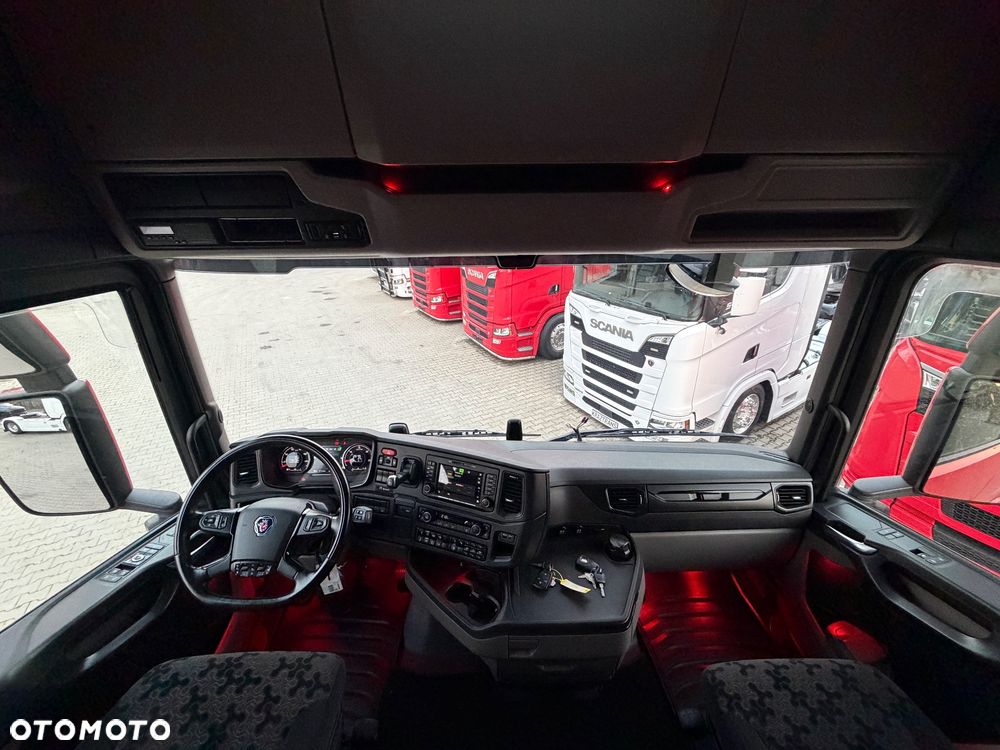Scania 540S na starym silniku pojedyncze głowice bez egr perfekcyjny stan cala na poduszkach z Niemiec kontrakt ASO - 35